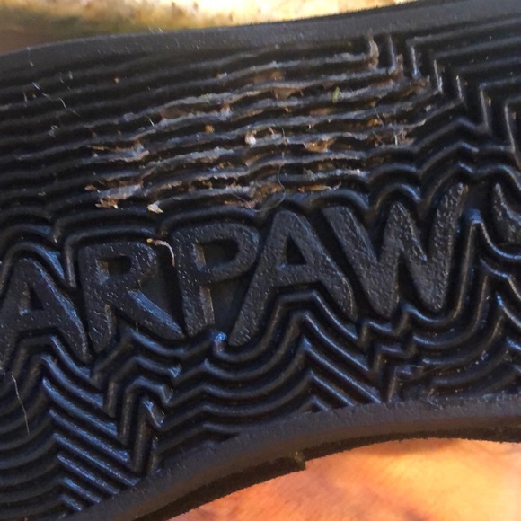 Girls BearPaw boots size 3 - Picture 7 of 7